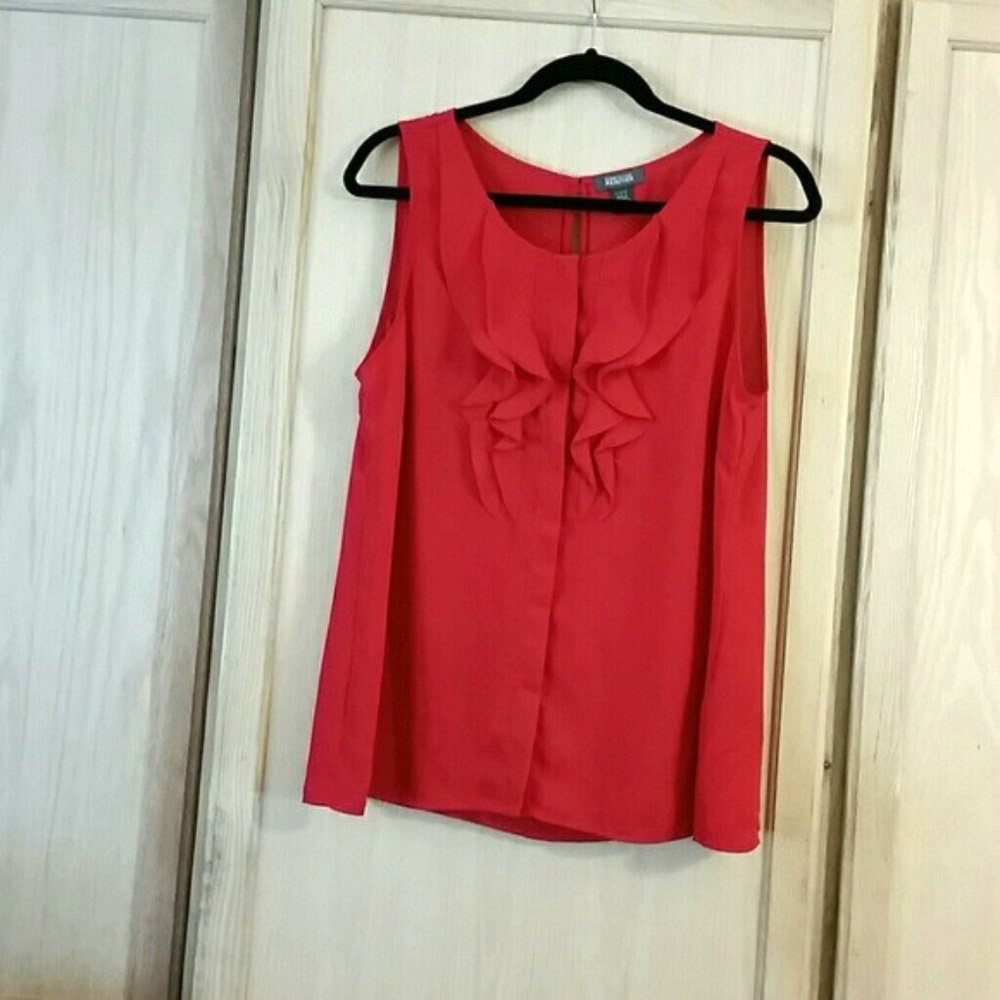 Ruffle tank